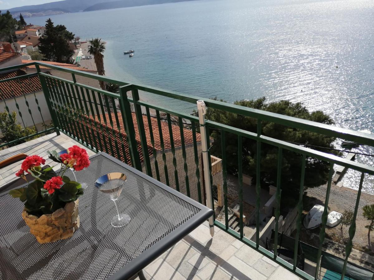 House Karlo Apartments Omis Exterior photo